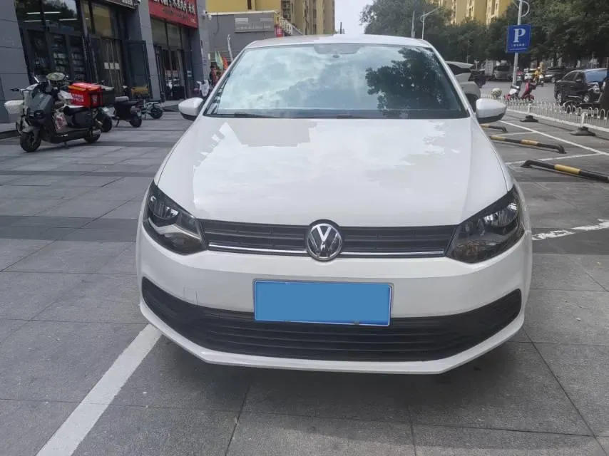2016 Volkswagen Polo 1.4L 90HP L4 5MT,autocango,china used car exporter,china ev exporter,chinese used car exporter,chinese used ev exporter