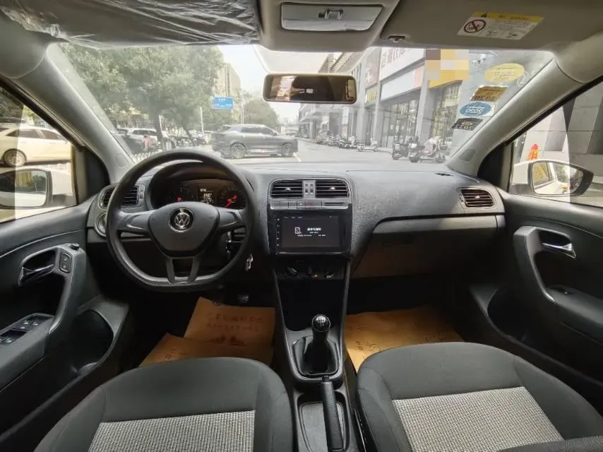 2016 Volkswagen Polo 1.4L 90HP L4 5MT,autocango,china used car exporter,china ev exporter,chinese used car exporter,chinese used ev exporter