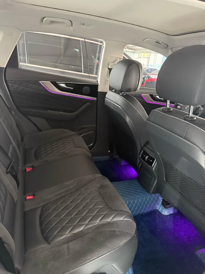 2019 HongQi HS5 2.0T 224HP L4 6AT,autocango,china used car exporter,china ev exporter,chinese used car exporter,chinese used ev exporter