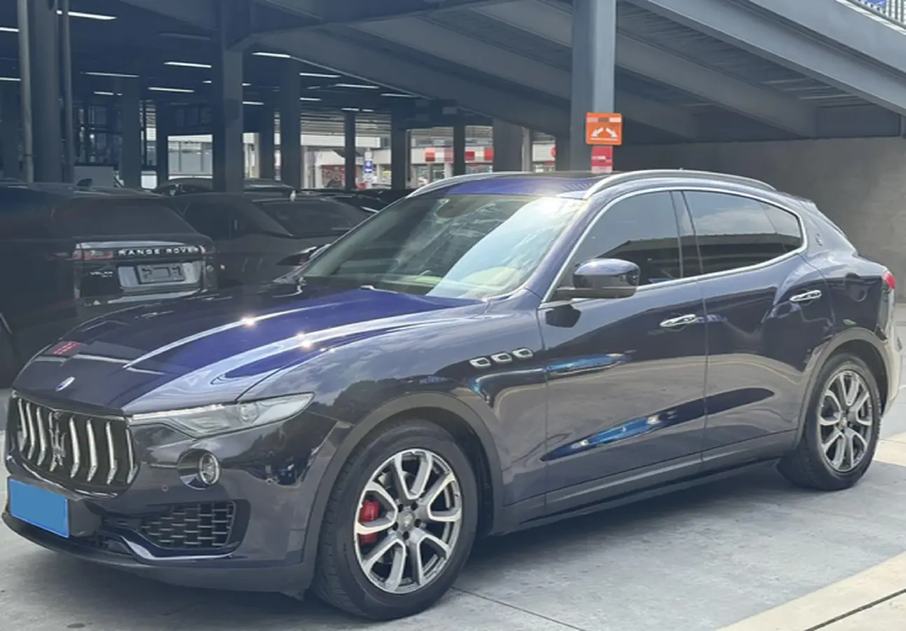 2016 Maserati Levante 3.0T 350HP V6 8AT
