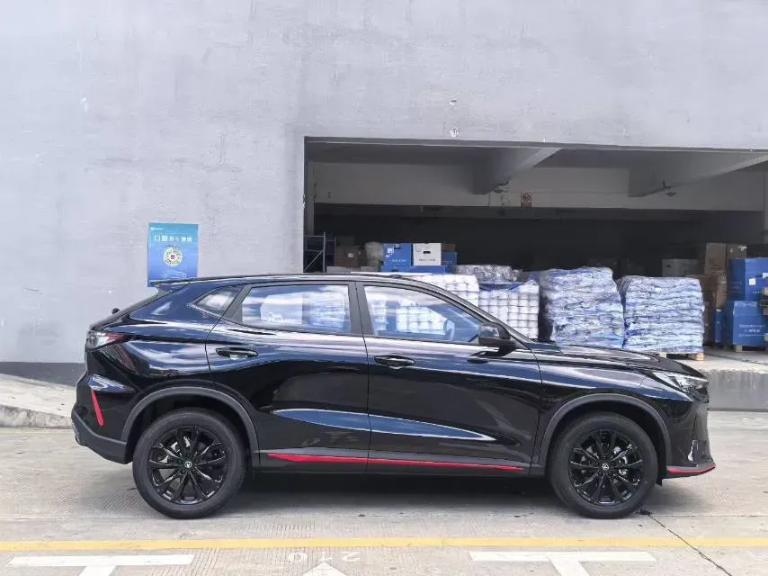 2026 ChangAn X5 PLUS 1.5T 192HP L4 7DCT,autocango,china used car exporter,china ev exporter,chinese used car exporter,chinese used ev exporter