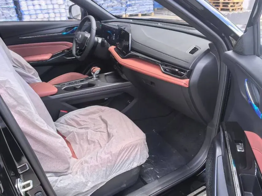 2026 ChangAn X5 PLUS 1.5T 192HP L4 7DCT,autocango,china used car exporter,china ev exporter,chinese used car exporter,chinese used ev exporter