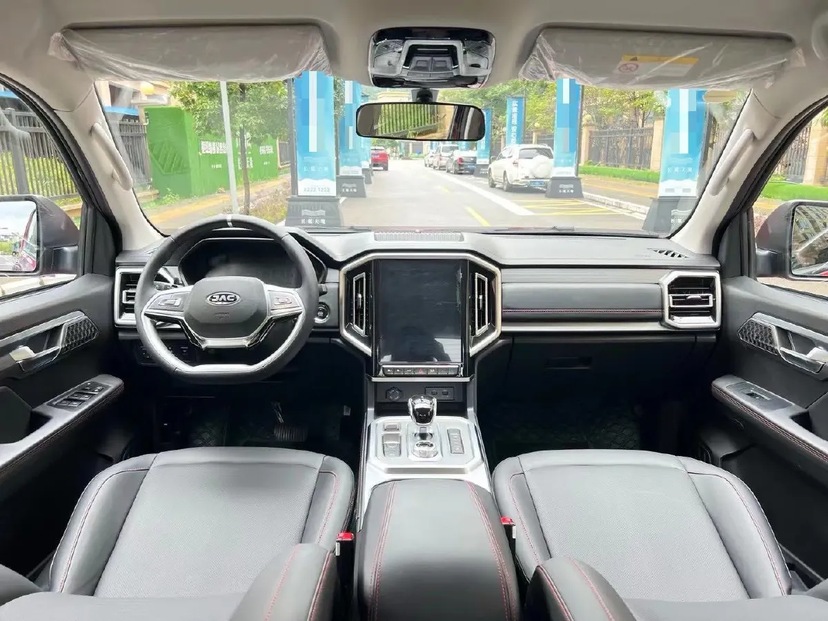 2023 JAC Hunter 2.0T 170HP L4 8AT,autocango,china used car exporter,china ev exporter,chinese used car exporter,chinese used ev exporter