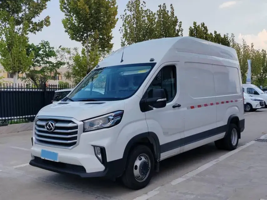 2024 MAXUS XinTu V90 2.0T 177HP L4 8AT