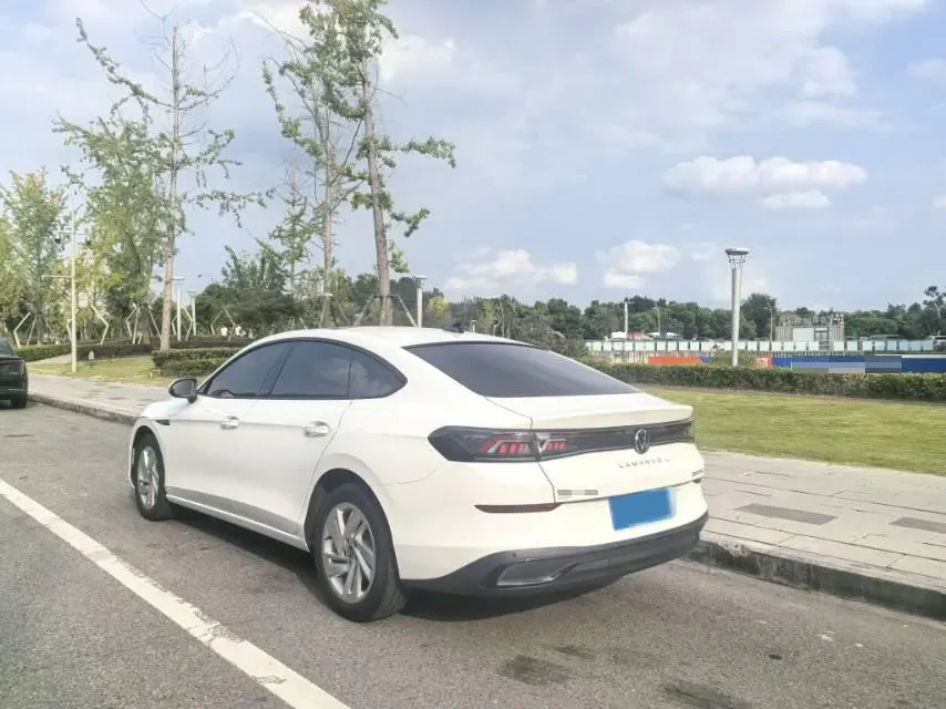 2023 Volkswagen Lamando 1.4T 150HP L4 7DCT,autocango,china used car exporter,china ev exporter,chinese used car exporter,chinese used ev exporter