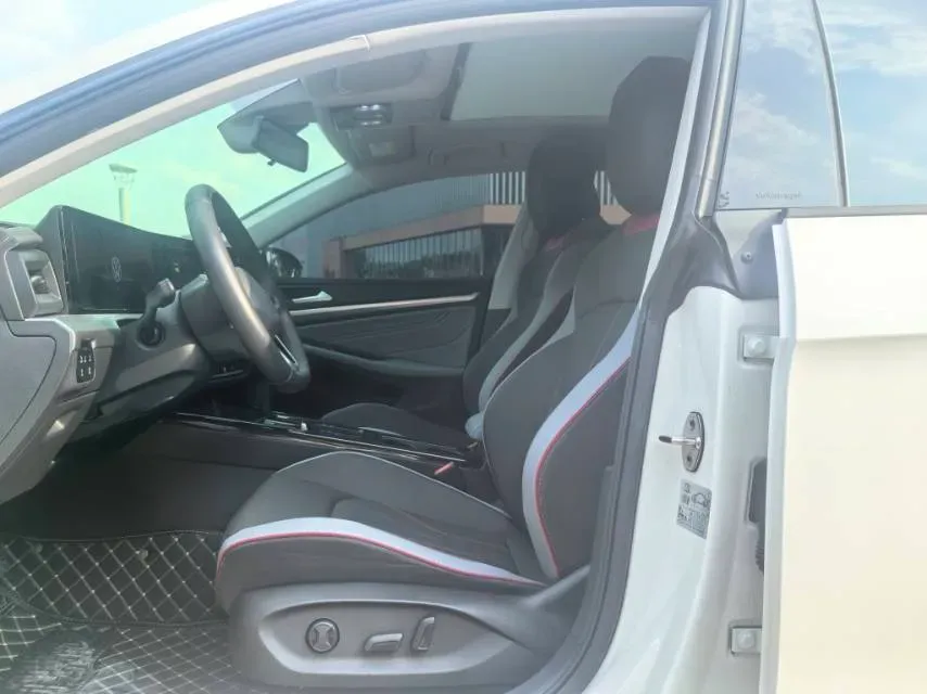 2023 Volkswagen Lamando 1.4T 150HP L4 7DCT,autocango,china used car exporter,china ev exporter,chinese used car exporter,chinese used ev exporter