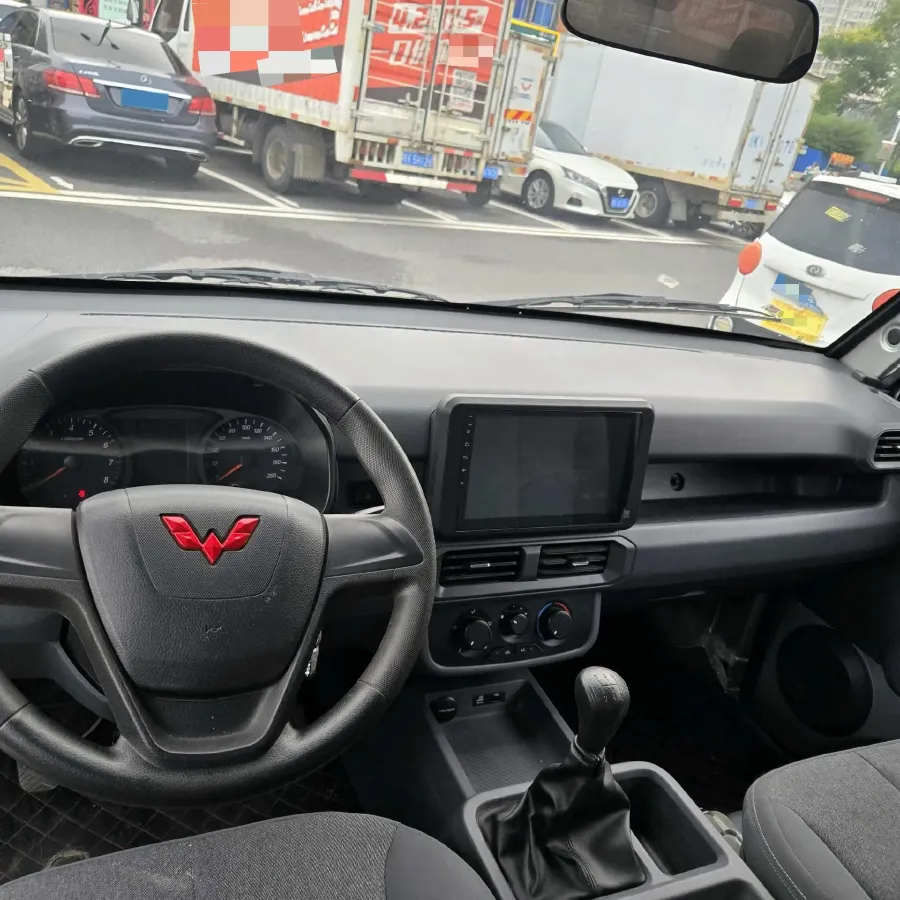 2023 WuLing Loong Truck 2.0L 136HP L4 5MT,autocango,china used car exporter,china ev exporter,chinese used car exporter,chinese used ev exporter