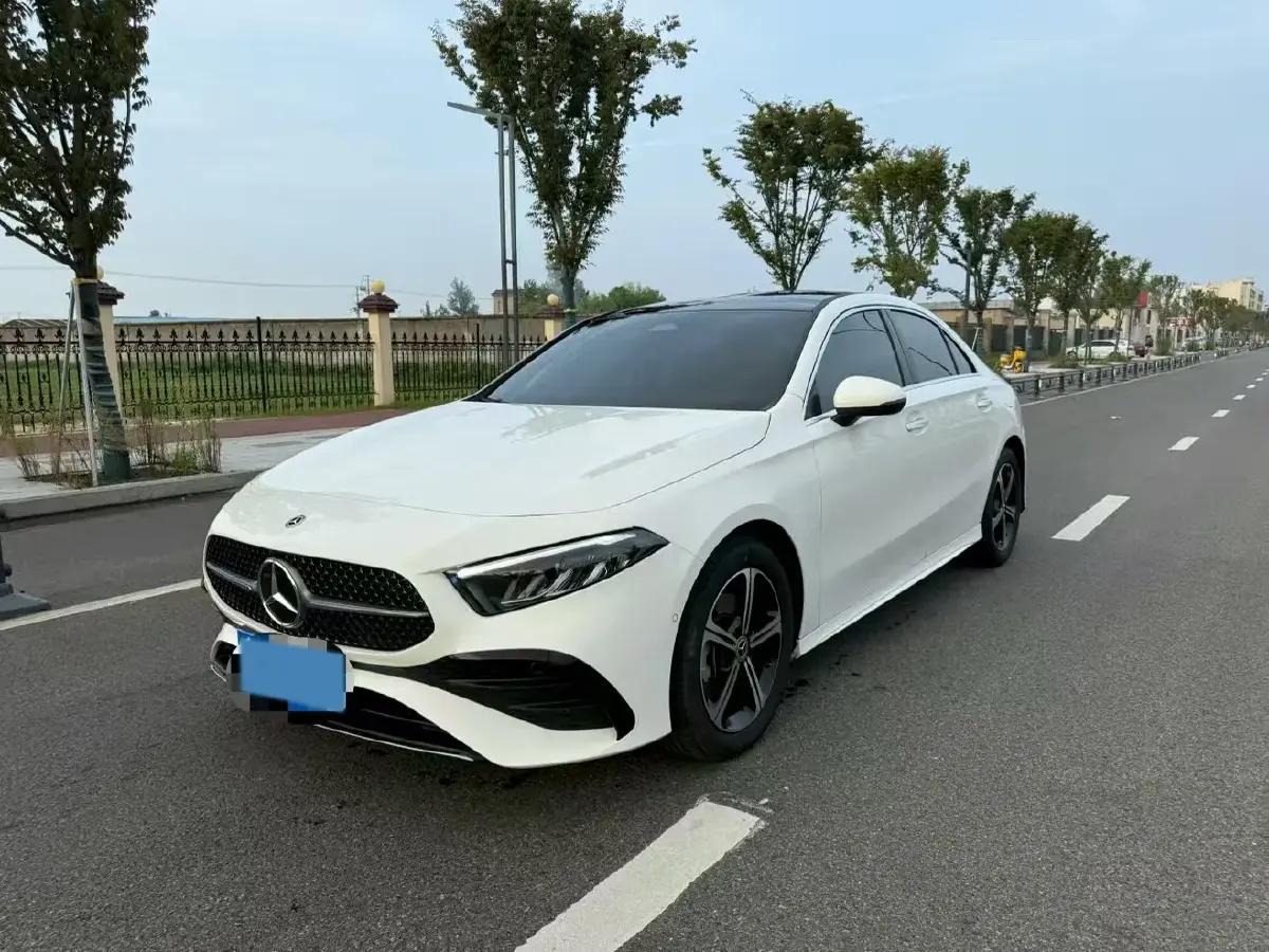 2024 Mercedes-Benz A Class 1.3T 163HP L4 7DCT