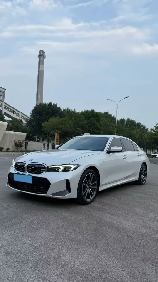 2023 BMW 3 Series 2.0T 184HP L4 8AT