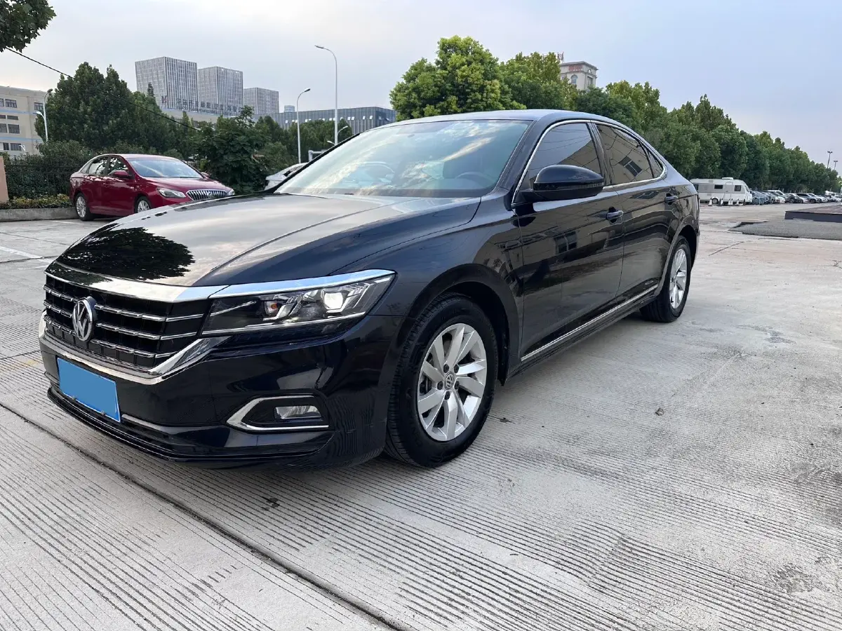 2020 Volkswagen Passat 1.4T 150HP L4 7DCT