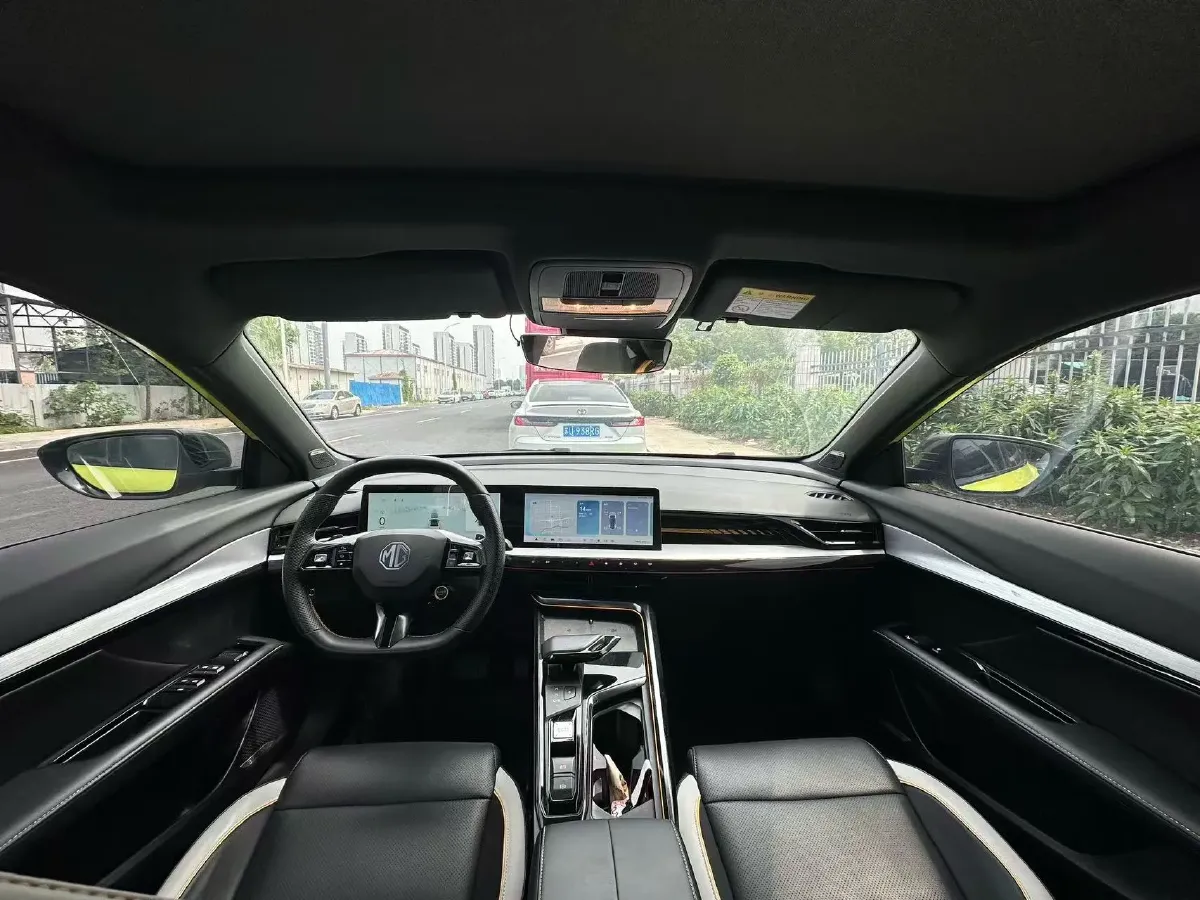 2024 MG Cyberster BEV 64KWH,autocango,china used car exporter,china ev exporter,chinese used car exporter,chinese used ev exporter