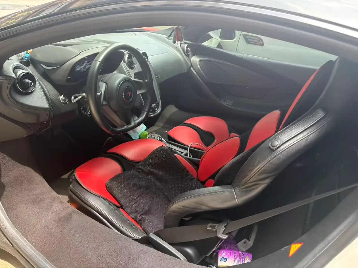 2019 McLaren 570 3.8T 570HP V8 7DCT,autocango,china used car exporter,china ev exporter,chinese used car exporter,chinese used ev exporter