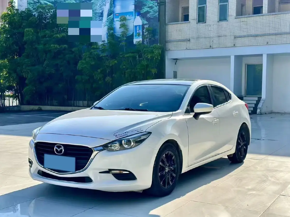 2019 Mazda 3 Axela 1.5L 117HP L4 6AT