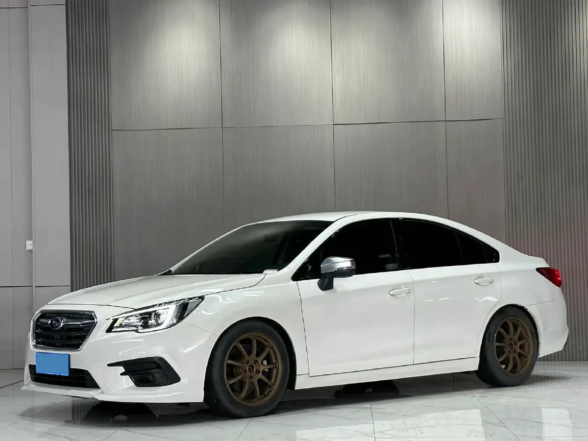 2019 Subaru Legacy 2.5L 175HP H4 CVT