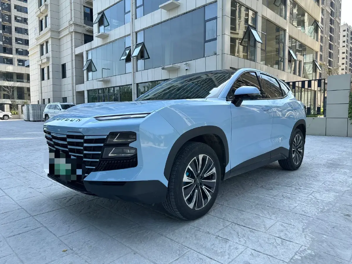 2023 Jetour DASHING i-DM 1.5T 156HP L4 3DHT PHEV 19.27KWH