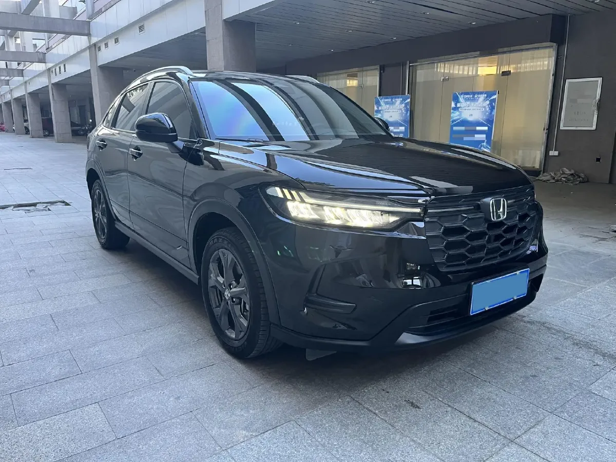 2023 Honda HR-V 1.5T 182HP L4 CVT,autocango,china used car exporter,china ev exporter,chinese used car exporter,chinese used ev exporter