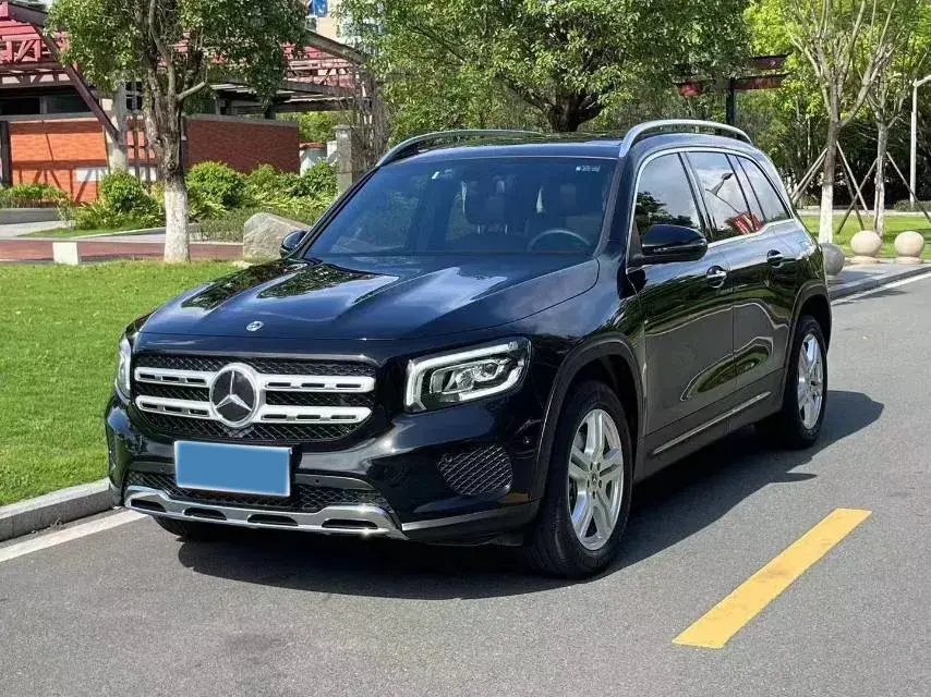 2023 Mercedes-Benz GLB Class 2.0T 190HP L4 8DCT