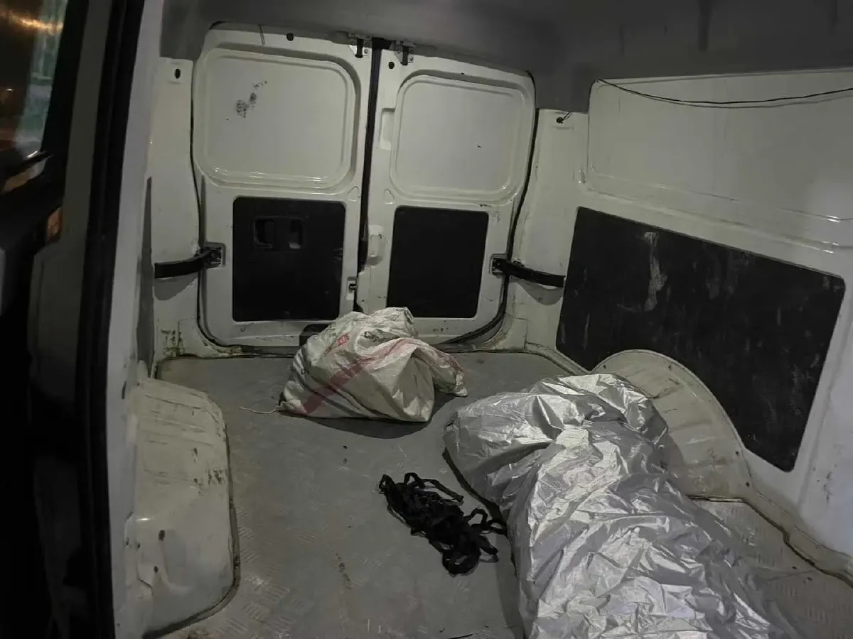 2020 ShenZhou Golden Dragon BEV 50.232KWH,autocango,china used car exporter,china ev exporter,chinese used car exporter,chinese used ev exporter