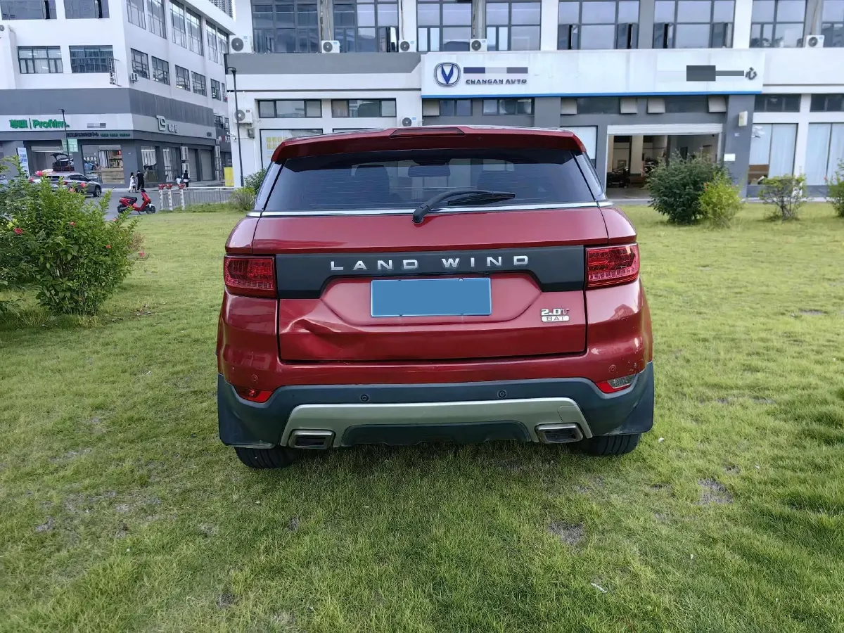 2016 Landwind X7 2.0T 190HP L4 8AT,autocango,china used car exporter,china ev exporter,chinese used car exporter,chinese used ev exporter