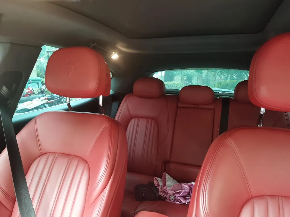 2018 Maserati Levante 3.0T 350HP V6 8AT,autocango,china used car exporter,china ev exporter,chinese used car exporter,chinese used ev exporter