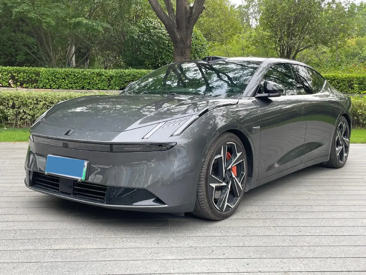 2025 LYNK&CO Z10 BEV 95KWH