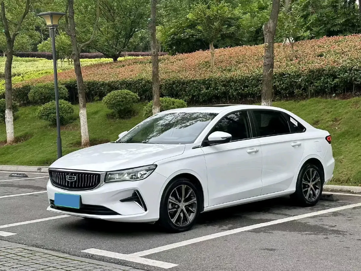 2022 Geely Emgrand L 1.4T 141HP L4 CVT