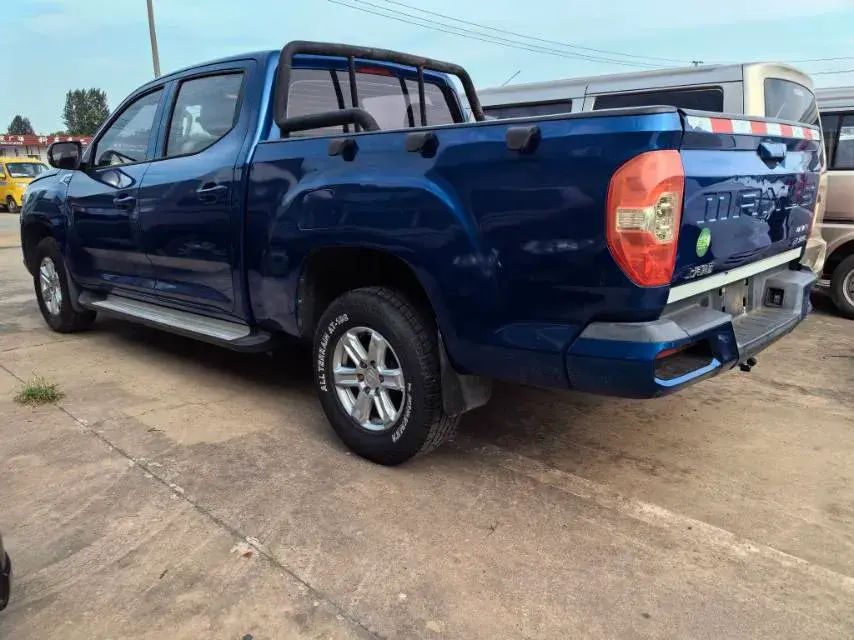 2017 MAXUS T60 thumbnail 4