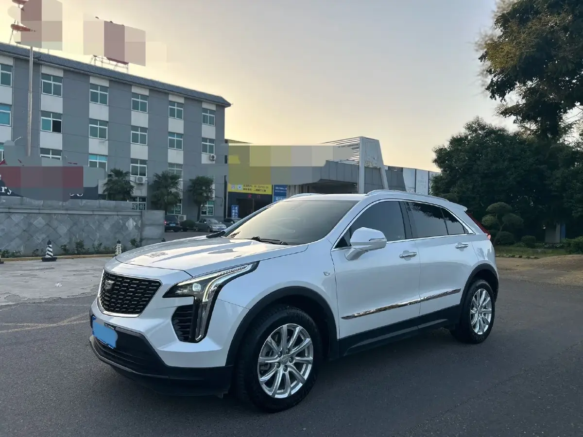 2021 Cadillac XT4 2.0T 237HP L4 9AT