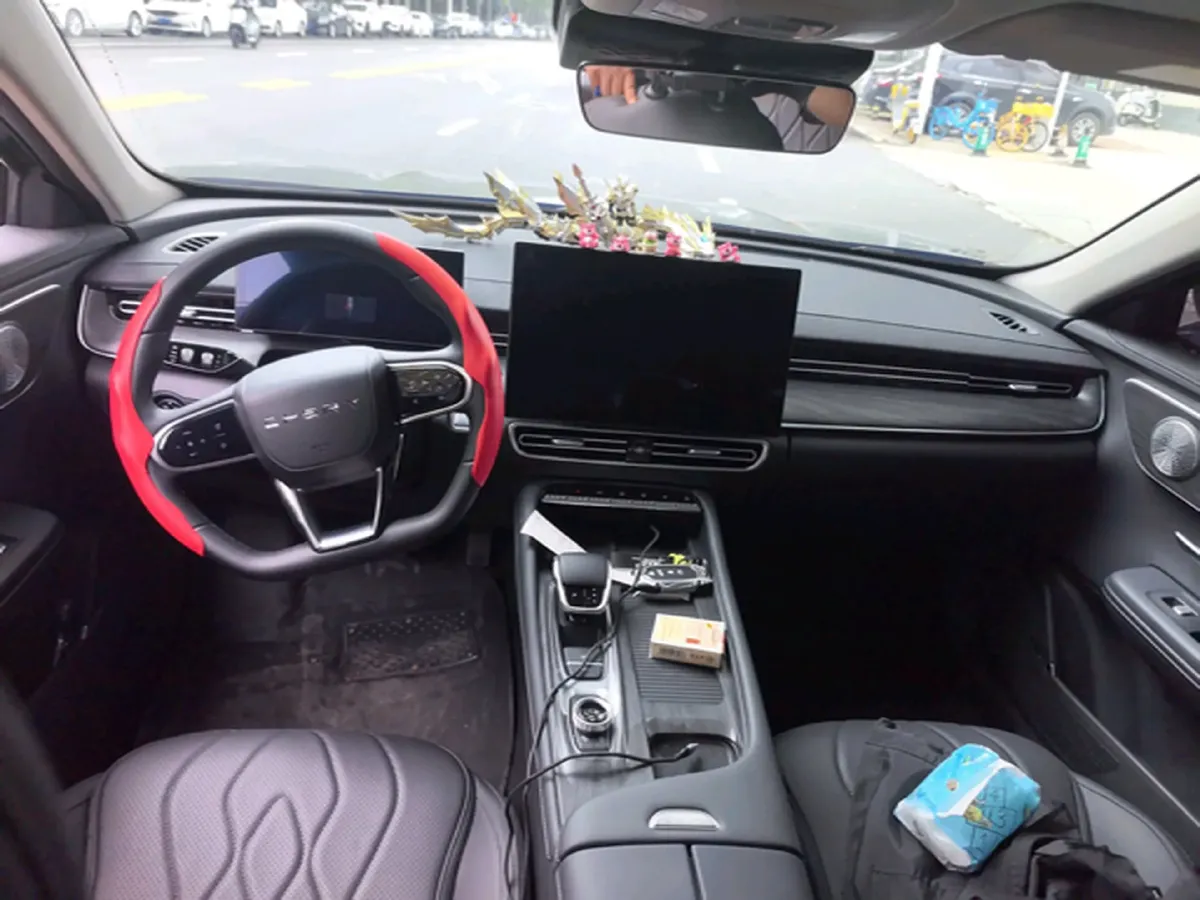 2025 Chery Arrizo 8 Pro 1.6T 197HP L4 7DCT,autocango,china used car exporter,china ev exporter,chinese used car exporter,chinese used ev exporter