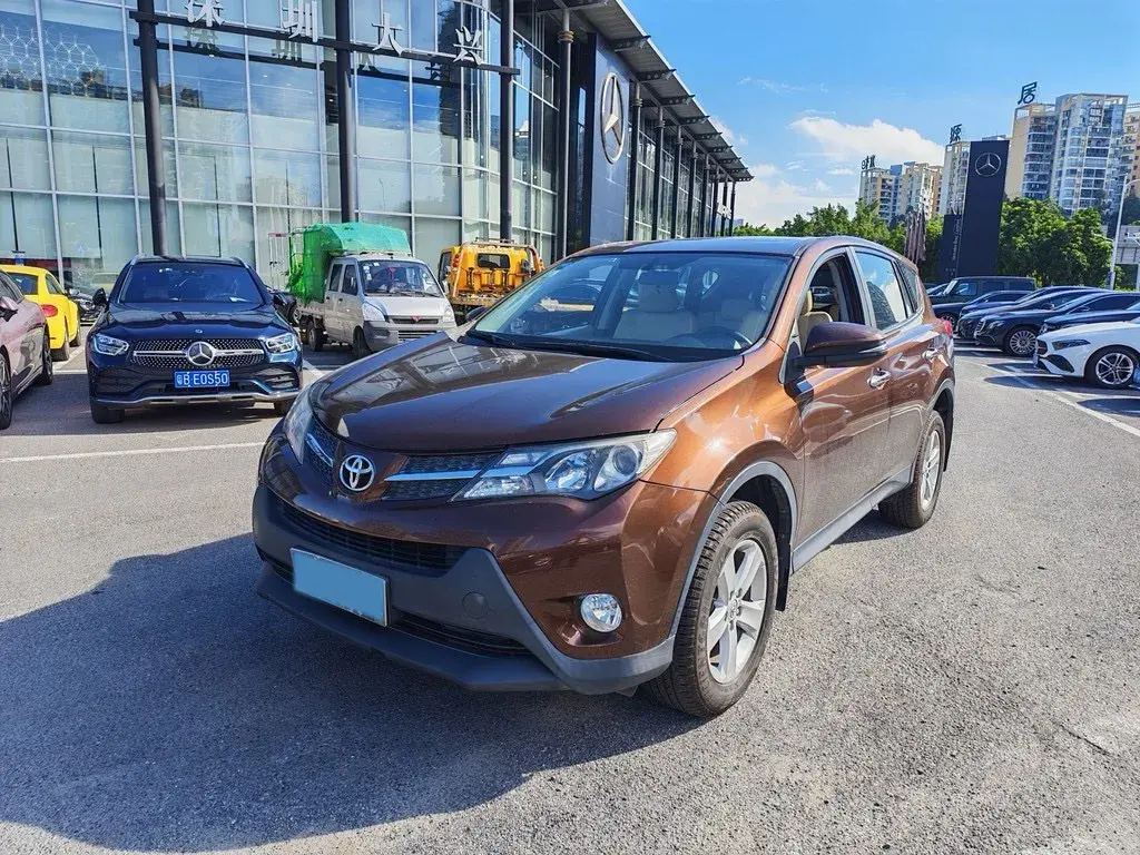 2013 Toyota RAV4 2.0L 147HP L4 CVT