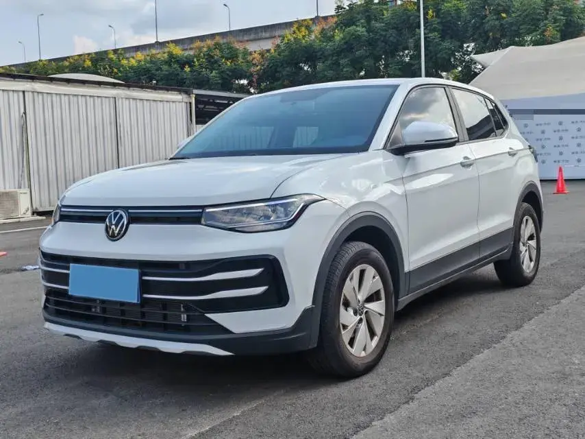 2025 Volkswagen Tharu 1.5L 110HP L4 6AT