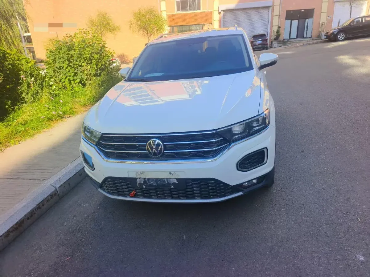 2021 Volkswagen T-Roc 1.4T 150HP L4 7DCT,autocango,china used car exporter,china ev exporter,chinese used car exporter,chinese used ev exporter