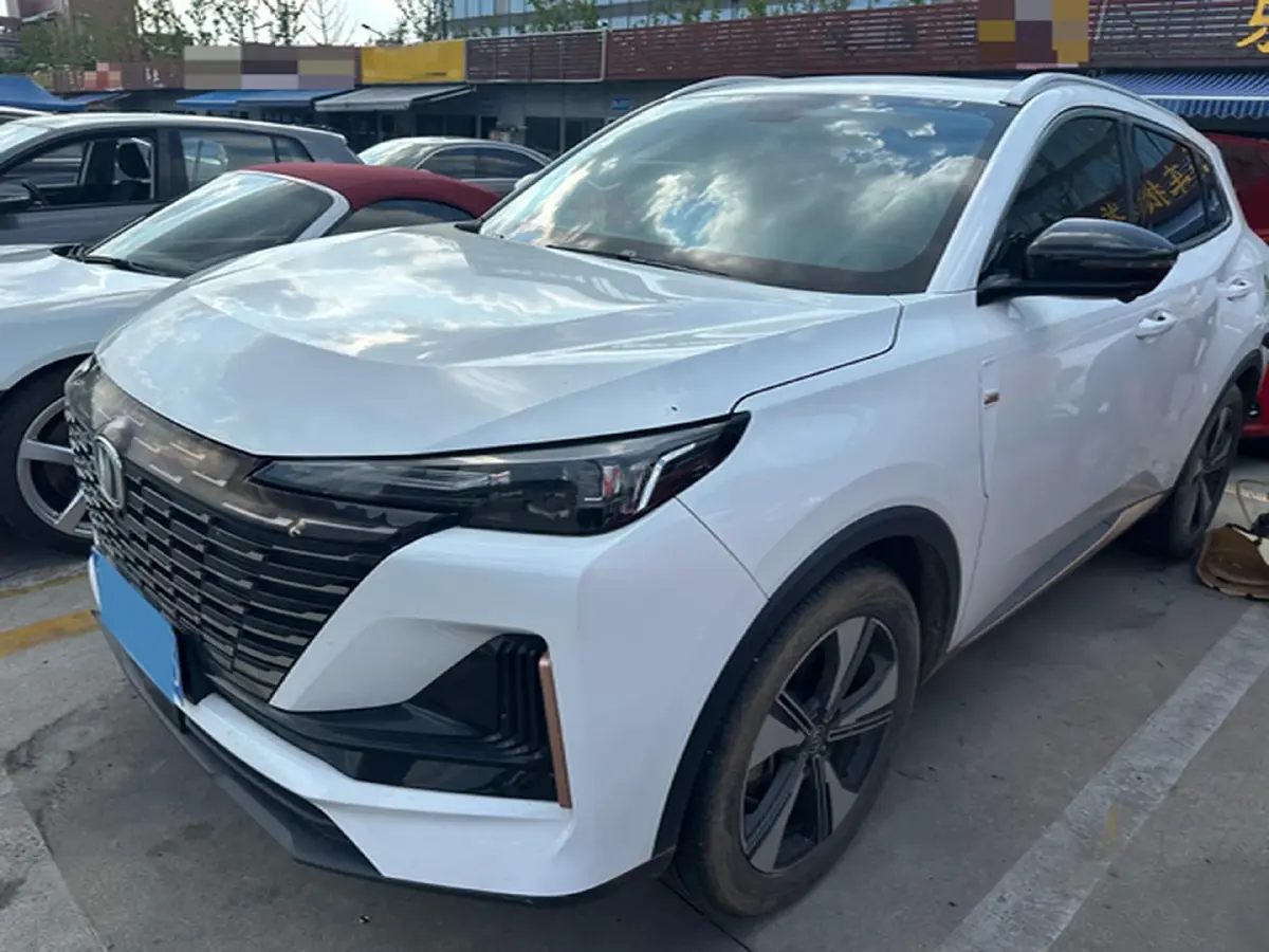 2022 ChangAn CS75 Plus 1.5T 178HP L4 6AT