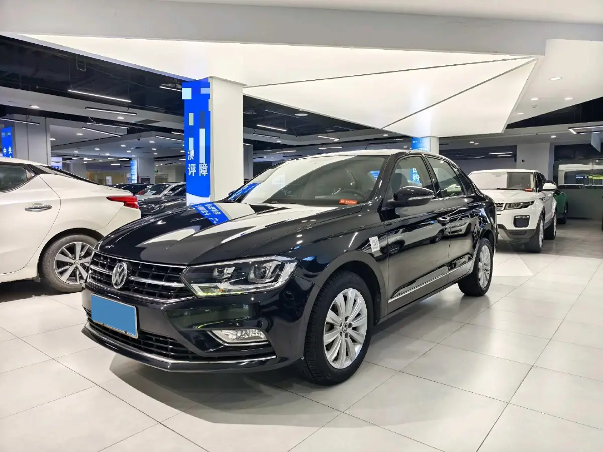 2018 Volkswagen Bora 1.5L 110HP L4 6AT