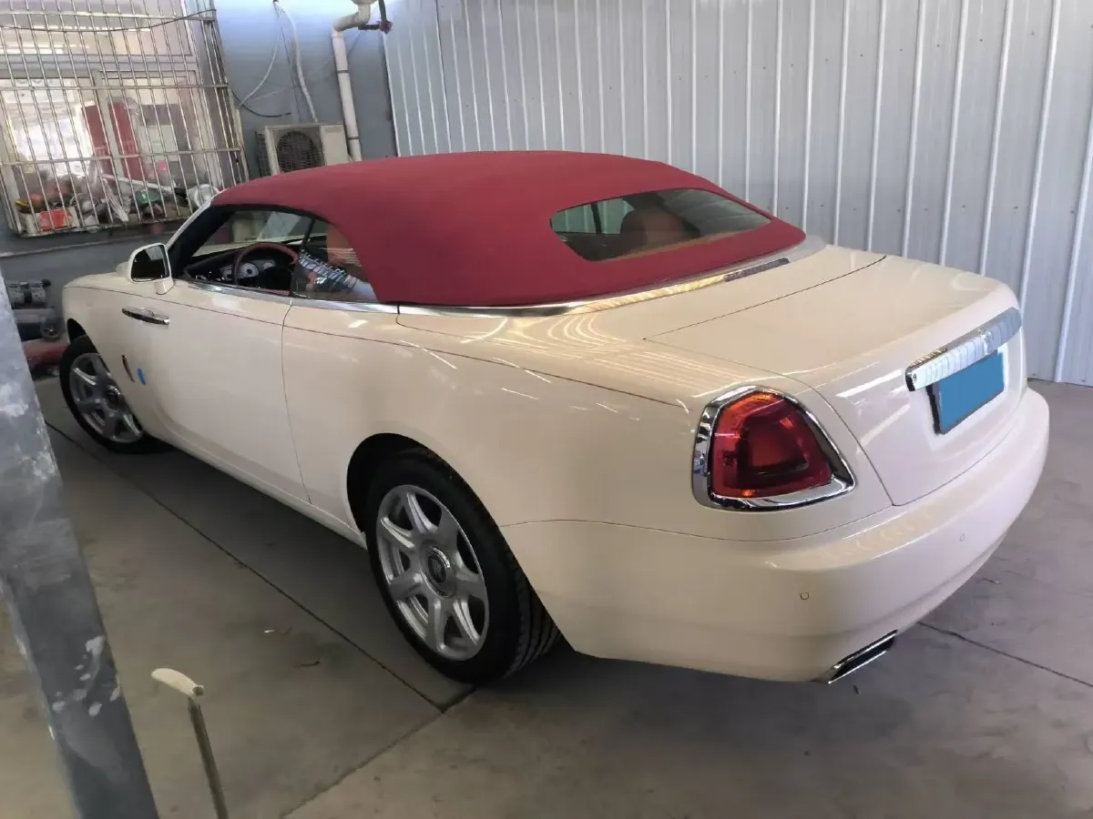 2015 Rolls-Royce Dawn 6.6T 571HP V12 8AT,autocango,china used car exporter,china ev exporter,chinese used car exporter,chinese used ev exporter