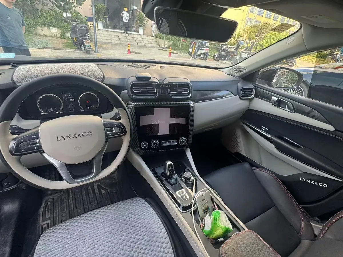 2019 LYNK&CO 02 New Energy 1.5T 180HP L3 7DCT PHEV 9.4KWH,autocango,china used car exporter,china ev exporter,chinese used car exporter,chinese used ev exporter