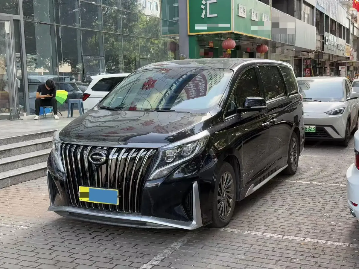 2021 GAC Trumpchi M8 2.0T 252HP L4 8AT