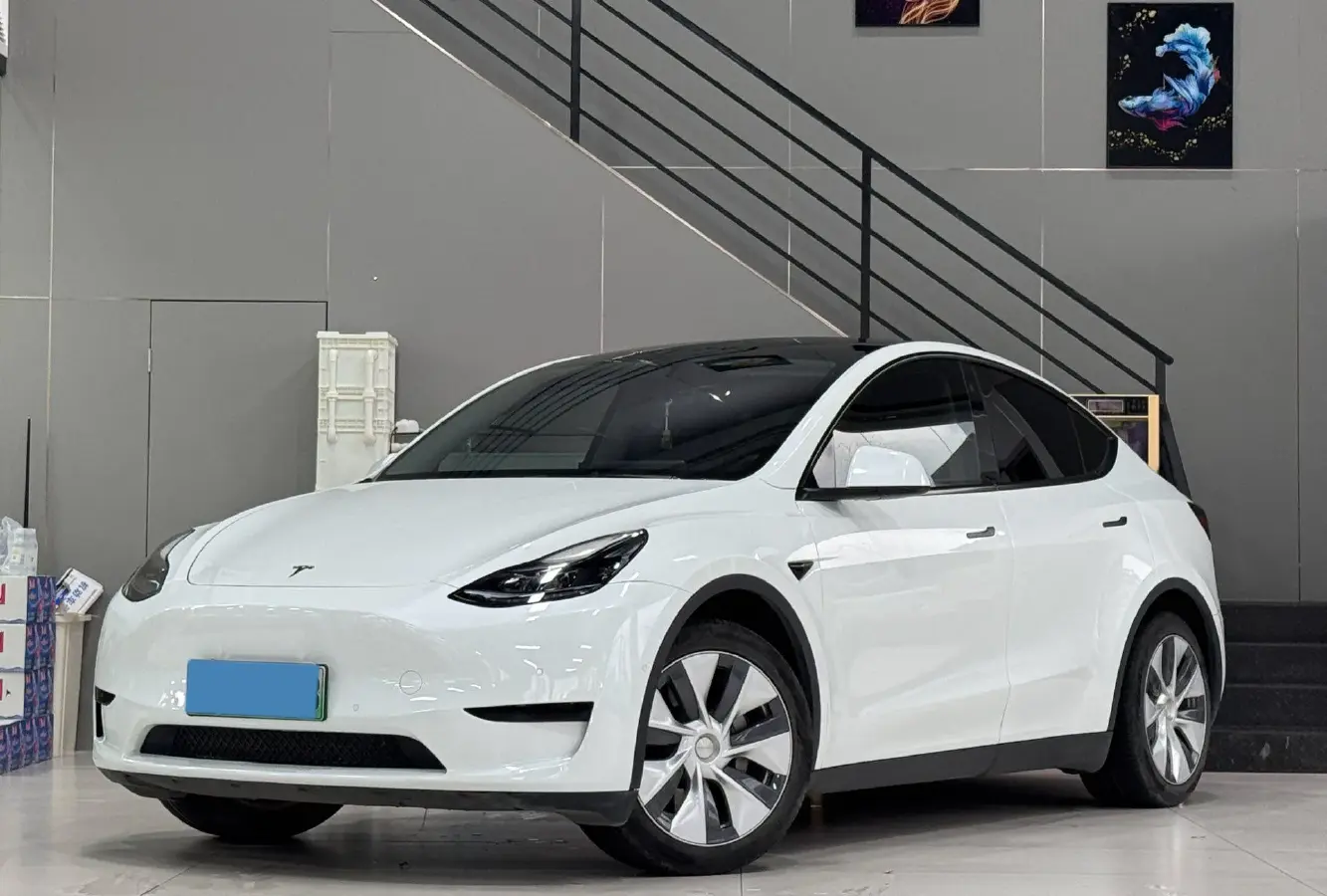 2022 Tesla Model Y BEV 60KWH