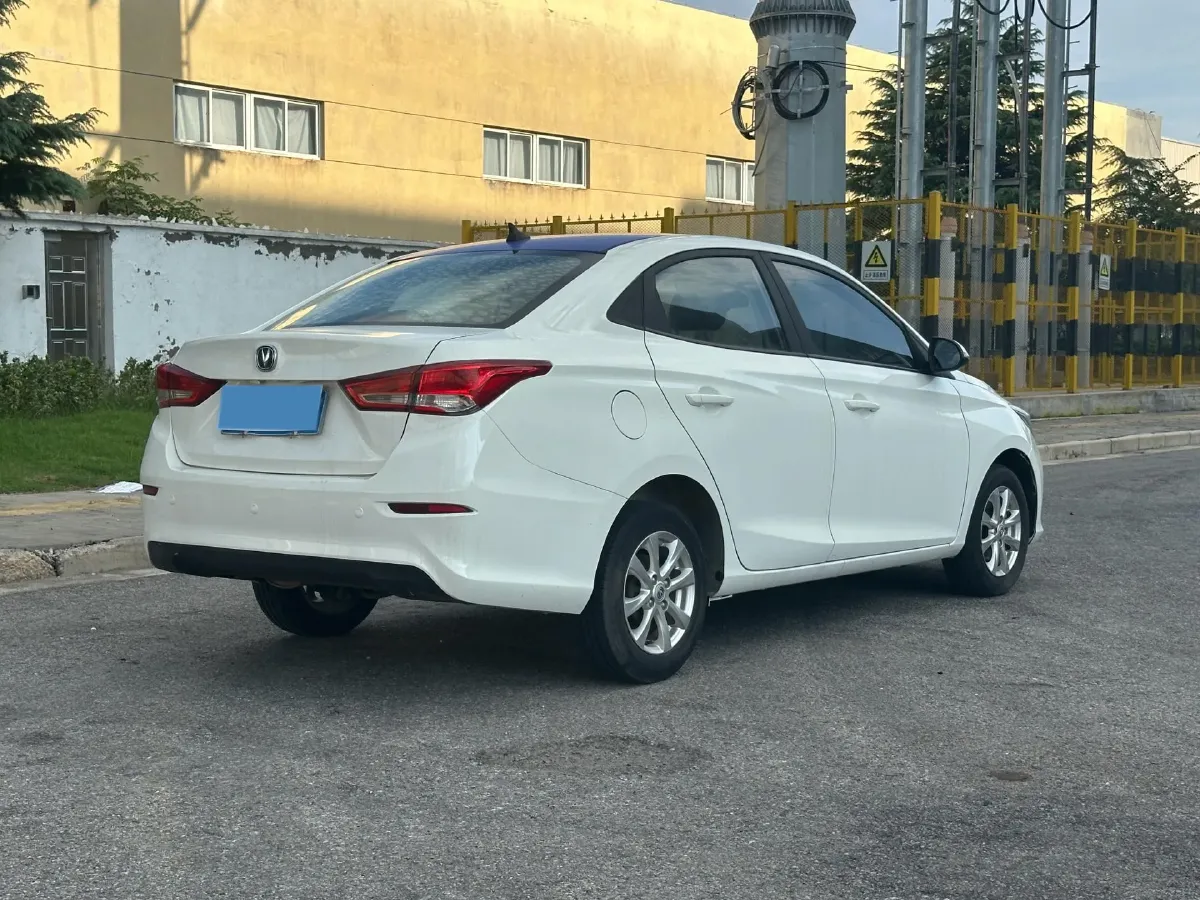2019 ChangAn Alsvin 1.5L 107HP L4 5DCT,autocango,china used car exporter,china ev exporter,chinese used car exporter,chinese used ev exporter