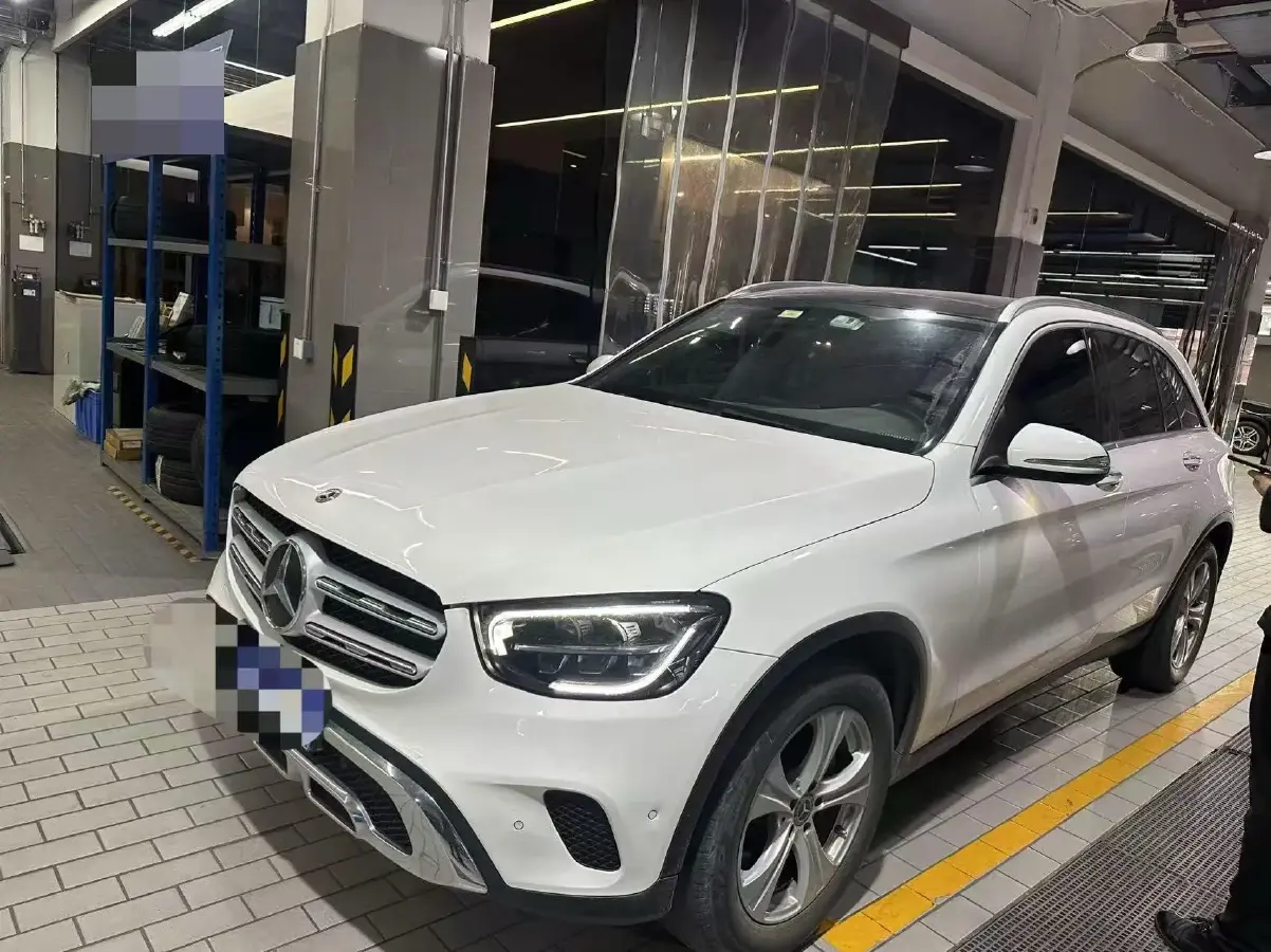 2020 Mercedes-Benz GLC Class 2.0T 197HP L4 9AT