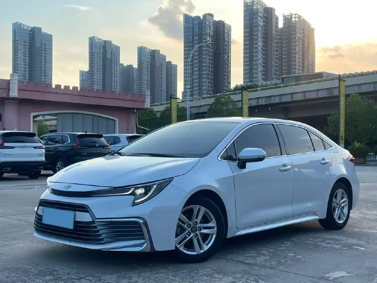 2023 Toyota Paptor 2.0L 171HP L4 CVT