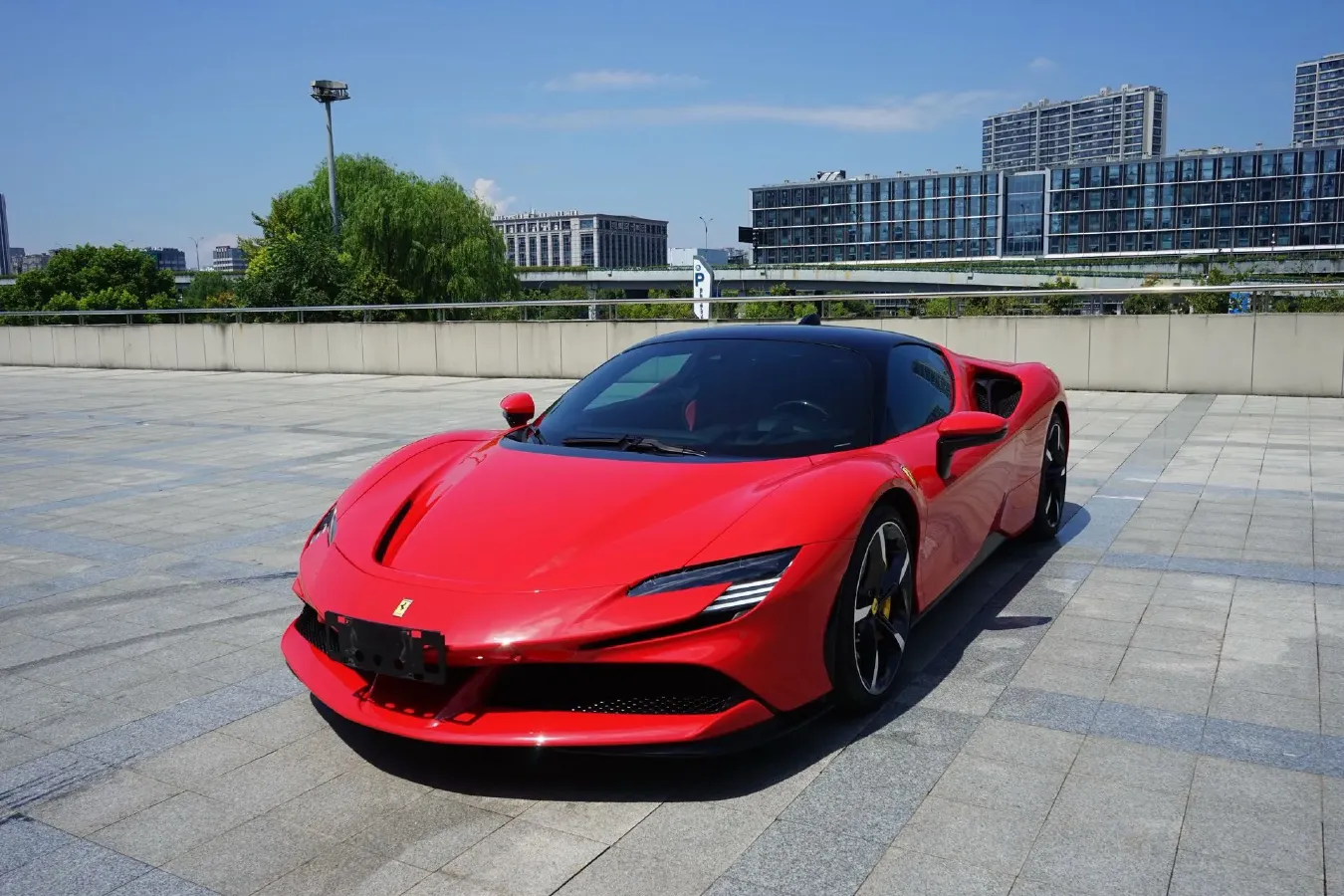 2020 Ferrari SF90 3.9T 781HP V8 8DCT PHEV 7.9KWH,autocango,china used car exporter,china ev exporter,chinese used car exporter,chinese used ev exporter