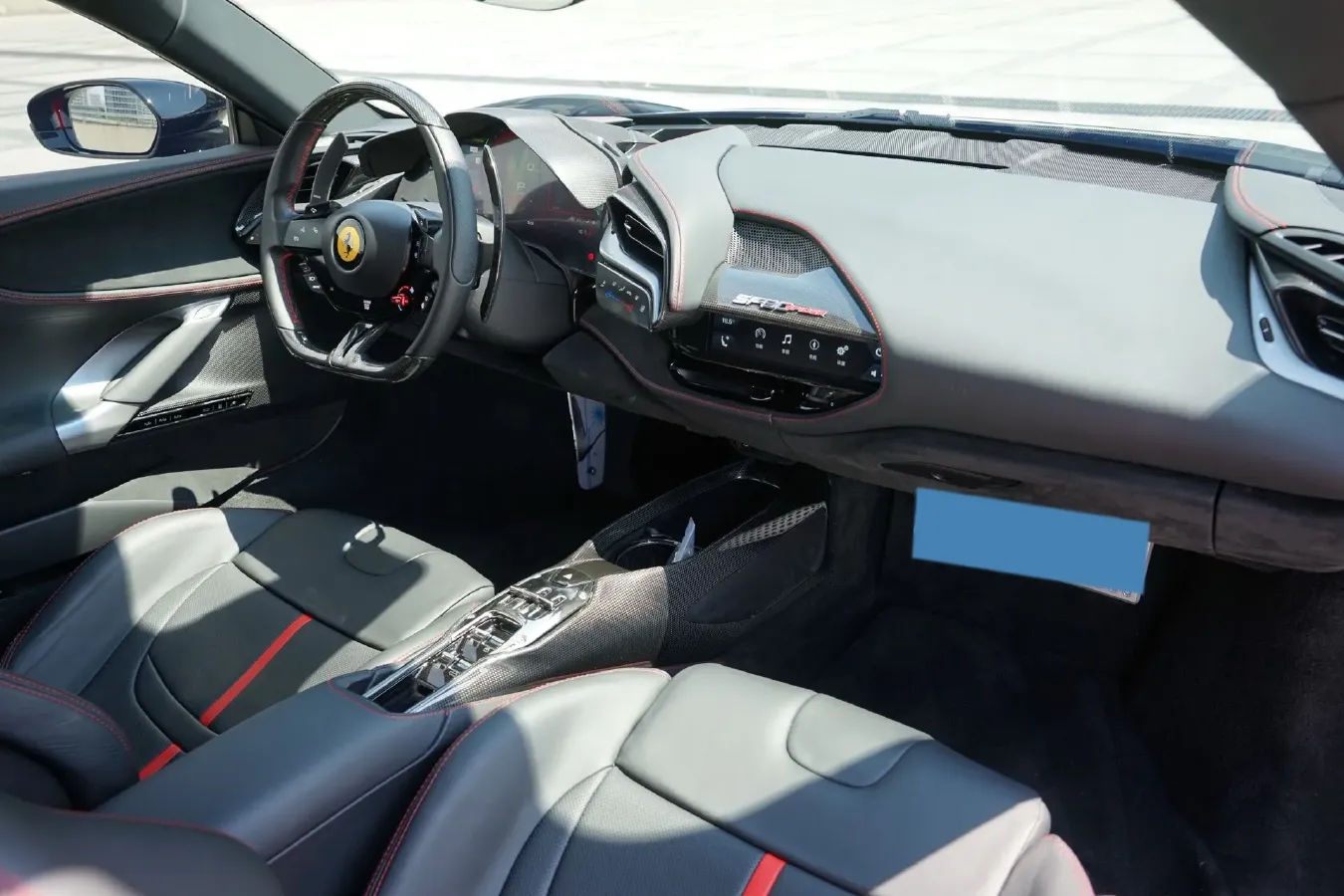 2021 Ferrari SF90 3.9T 781HP V8 8DCT PHEV 7.9KWH,autocango,china used car exporter,china ev exporter,chinese used car exporter,chinese used ev exporter