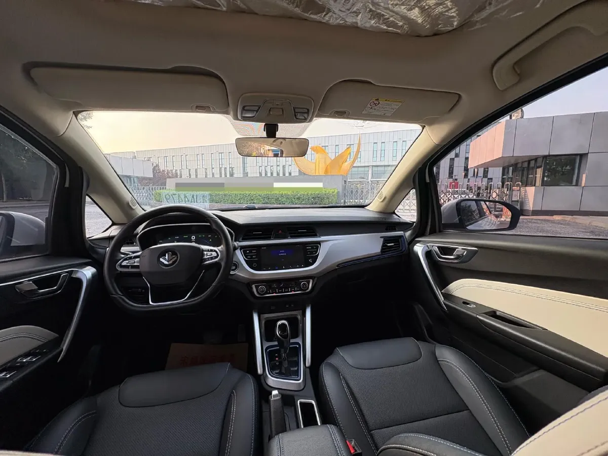 2020 Livan Maple 30X BEV 37KWH,autocango,china used car exporter,china ev exporter,chinese used car exporter,chinese used ev exporter