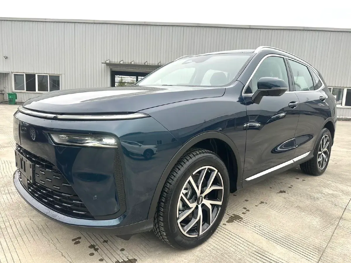 2022 WEY Latte 1.5T 156HP L4 2DHT PHEV 34KWH