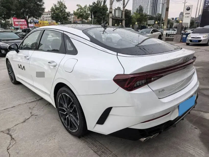 2025 Kia K5 2.0T 240HP L4 8AT,autocango,china used car exporter,china ev exporter,chinese used car exporter,chinese used ev exporter