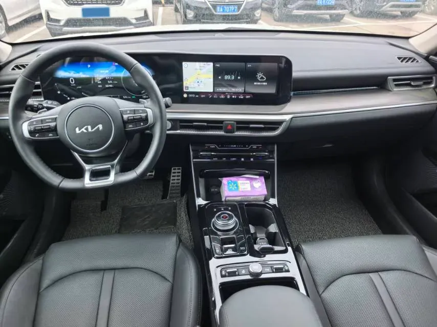 2025 Kia K5 2.0T 240HP L4 8AT,autocango,china used car exporter,china ev exporter,chinese used car exporter,chinese used ev exporter