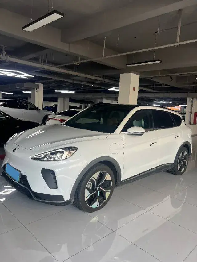 2021 ARCFOX αT BEV 93.6KWH