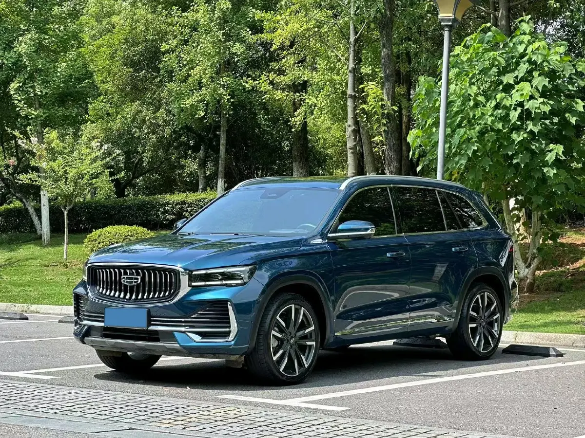 2021 Geely Monjaro 2.0T 238HP L4 8AT