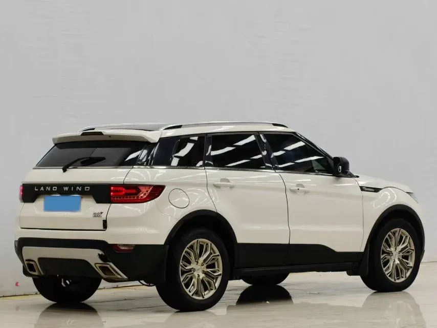 2015 Landwind X7 2.0T 190HP L4 8AT,autocango,china used car exporter,china ev exporter,chinese used car exporter,chinese used ev exporter